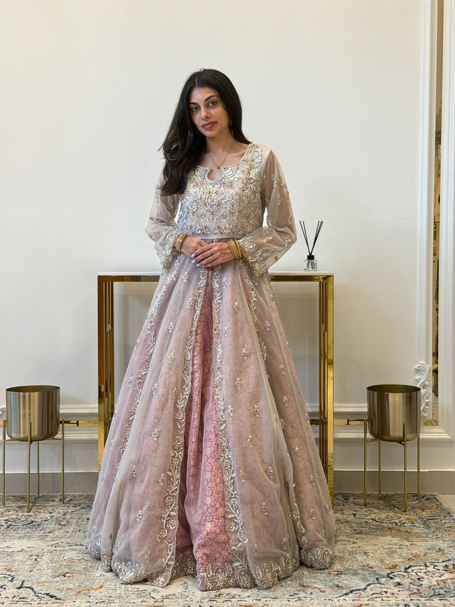 Noor-e-Zar