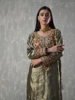 HUSN-Mughal Elegance