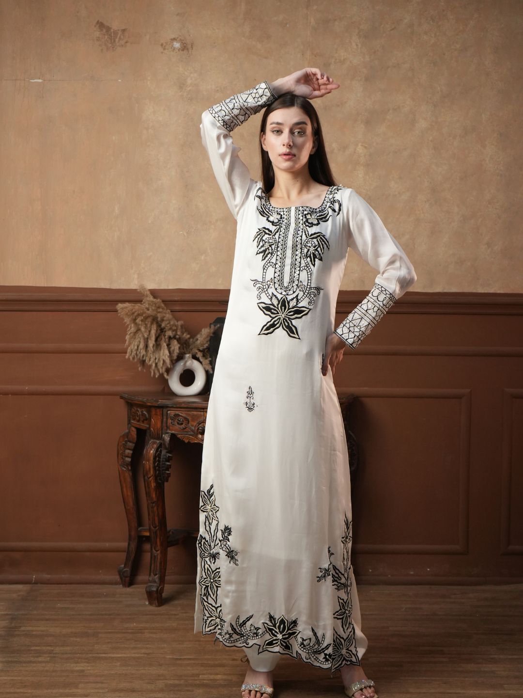 Shanzey Shaikh – Luxury Collection