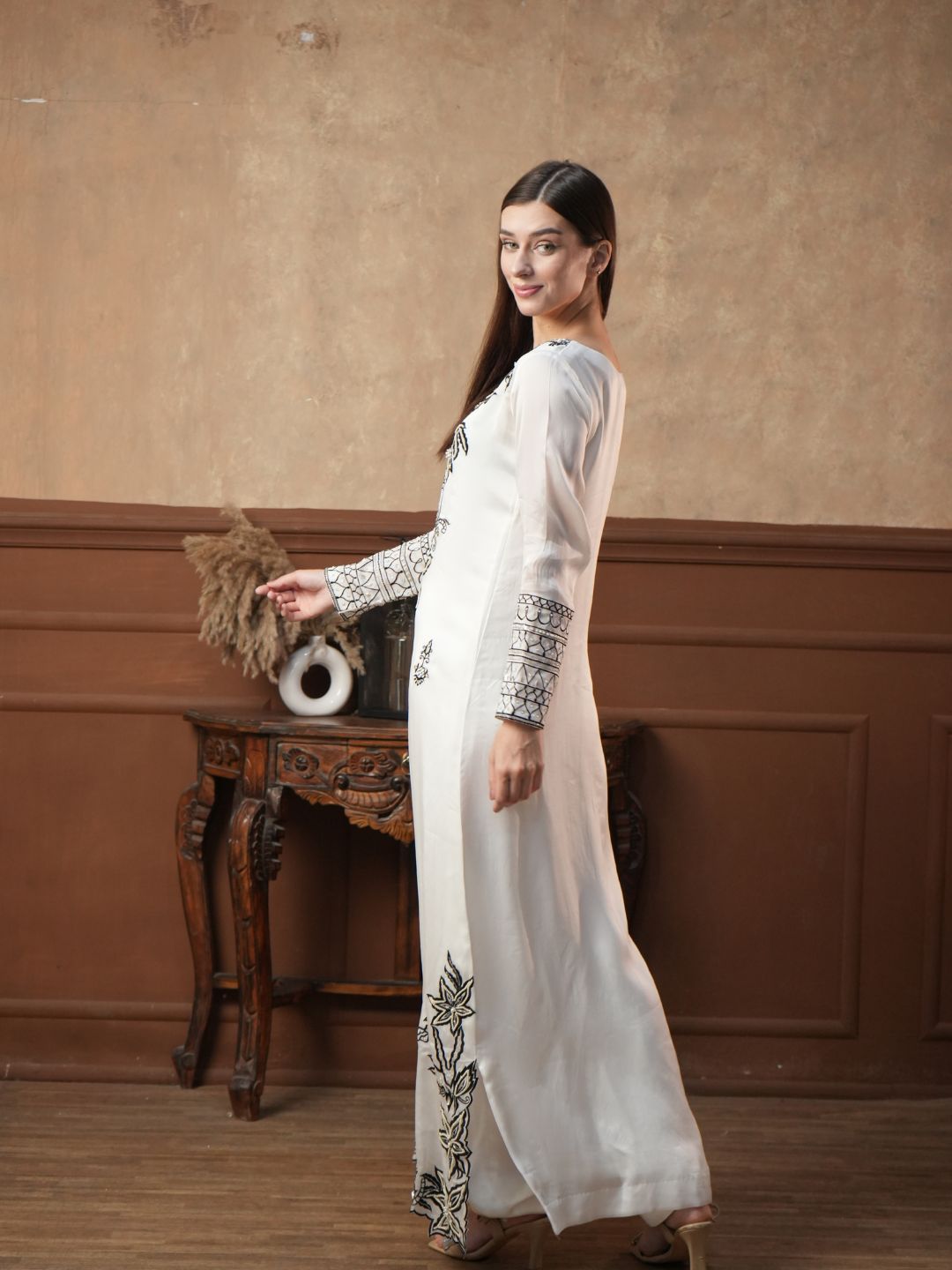 Shanzey Shaikh – Luxury Collection